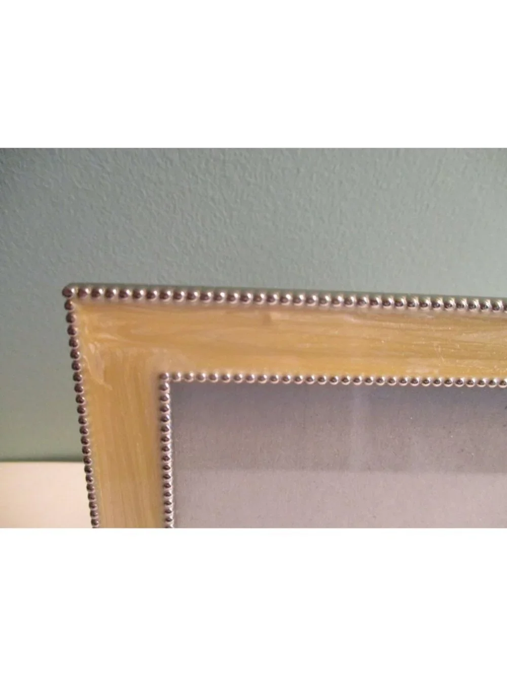 Unbranded golden marbelized